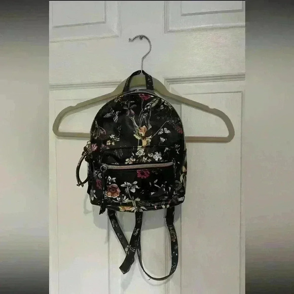 Women’s Black Floral Adjustable Backpack With Zippers - Picture 1 of 3